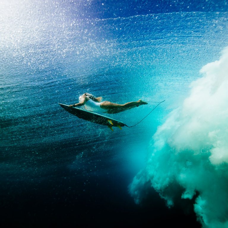 Lucía Martiño Surfer Professional